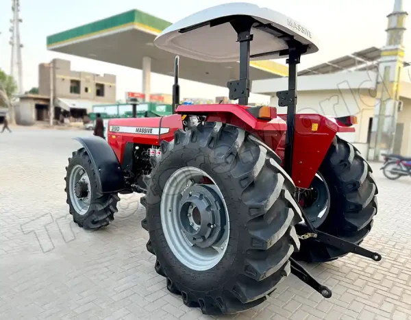 Massive 290 4WD Tractors For Sale In Guyana